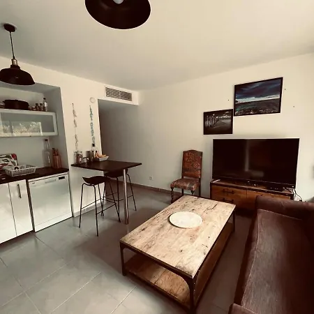Neuf Apartment Bandol